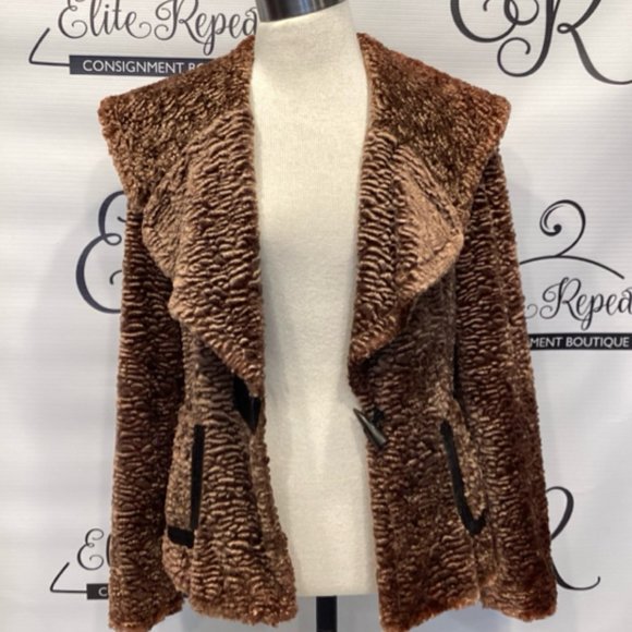 SURABAYA PARIS SZ 1 FAUX FUR JACKET - Picture 3 of 7